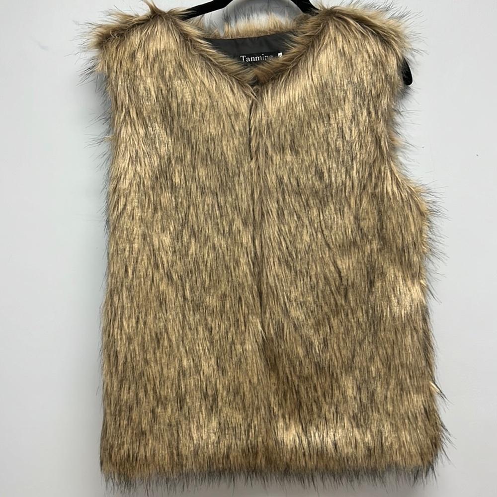 Tanming Women’s Faux Fur Lightweight Vest